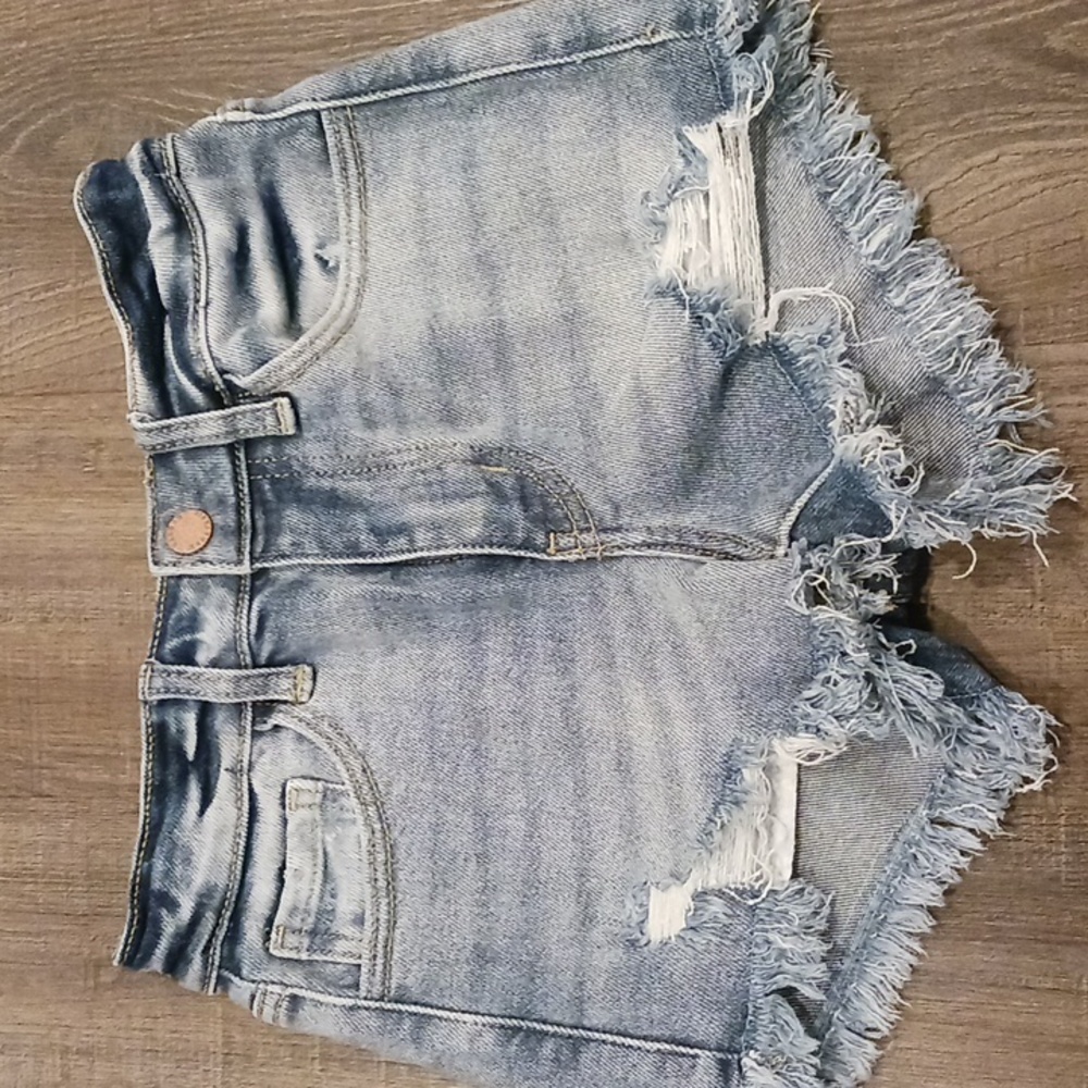 KanCan jean shorts